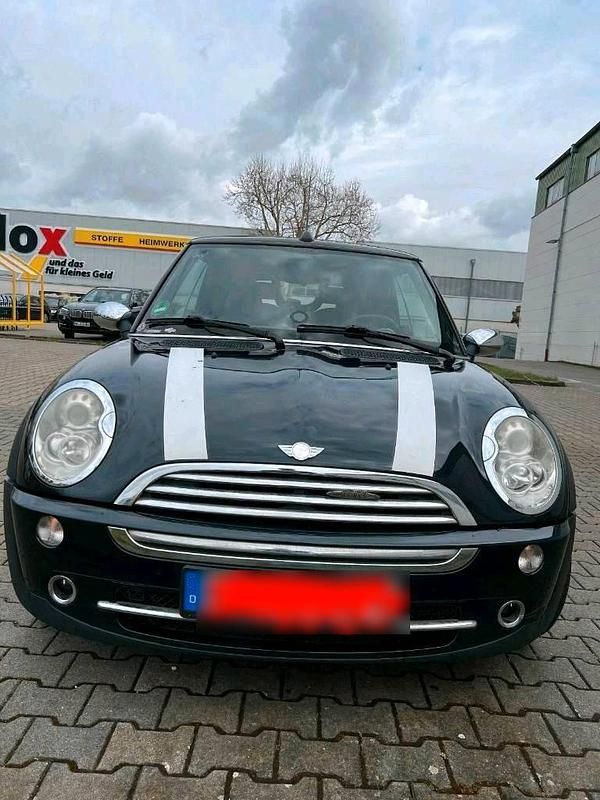 Second-hand Mini Cooper Cabriolet 116 CP (85 kW) 2008 Negru Cabrio