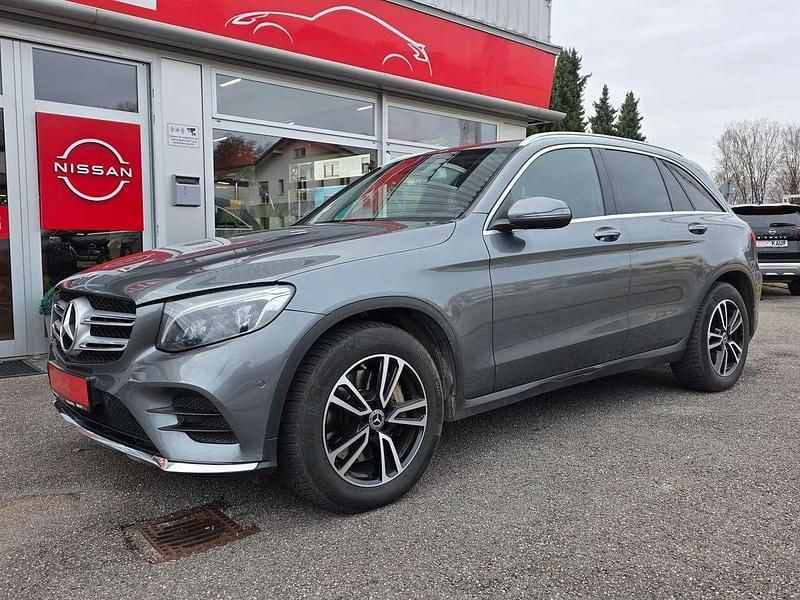 Gebraucht Mercedes GLC350 258 PS (189 kW) 2018 Selenitgrau SUV