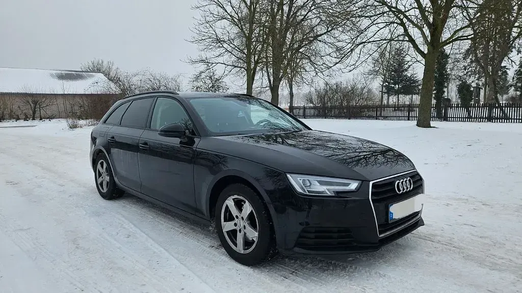 Gebraucht Audi A4 150 PS (110 kW) 2018 Schwarz Kombi