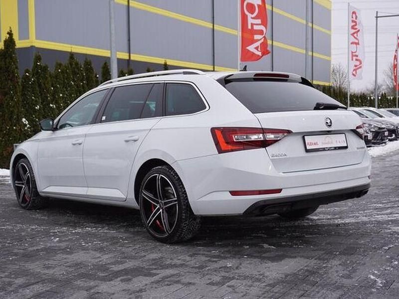 Gebraucht Skoda Superb Active 150 PS (110 kW) 2019 Weiß Kombi