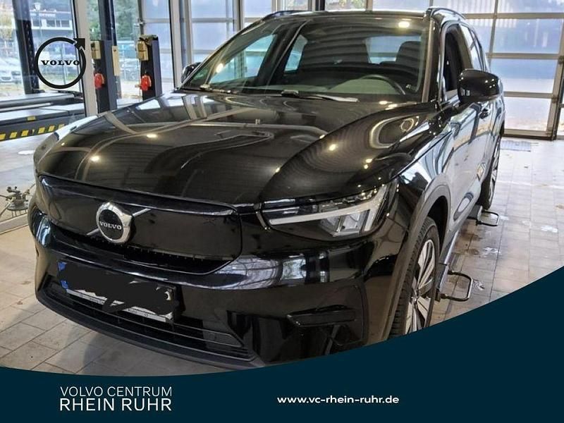 Grau Gebraucht 2022 Volvo XC40 Core SUV | 26.990 € (Guter Preis) - Bild 1/3