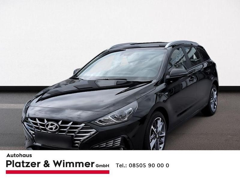 Schwarz Gebraucht 2024 Hyundai i30 Trend Kombi | 21.490 € (Etwas zu teuer) - Bild 1/4
