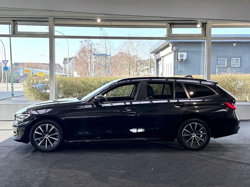Gebraucht BMW 320 Advantage 190 PS (139 kW) 2019 Schwarz Kombi