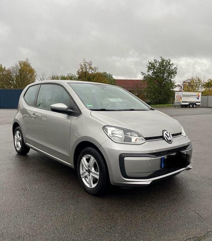 Silber Gebraucht 2019 VW up! high up! Kleinwagen | 7.700 € (Guter Preis) - Bild 1/4