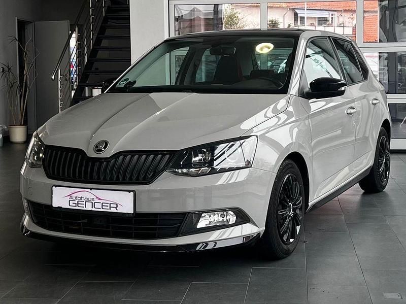 Gebraucht Skoda Fabia Monte Carlo 90 PS (66 kW) 2015 Grau Limousine
