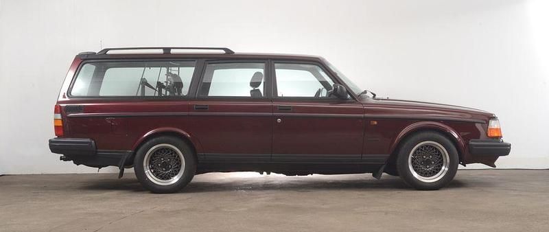 Gebraucht Volvo Polar 204 PS (150 kW) 1993 Rot Kombi
