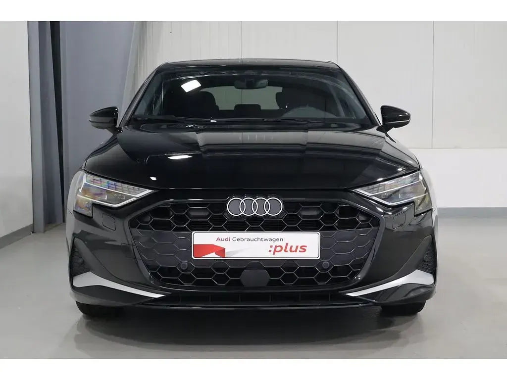 Gebraucht Audi A3 Advanced 150 PS (110 kW) 2025 Schwarz Limousine
