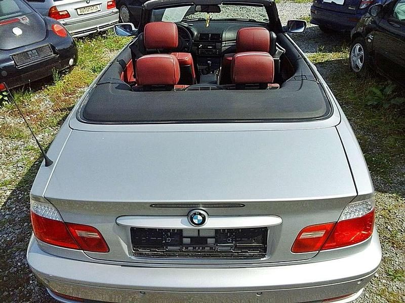 Gebraucht BMW 320 Cabriolet 150 PS (110 kW) 2006 Titansilber metallic Cabrio