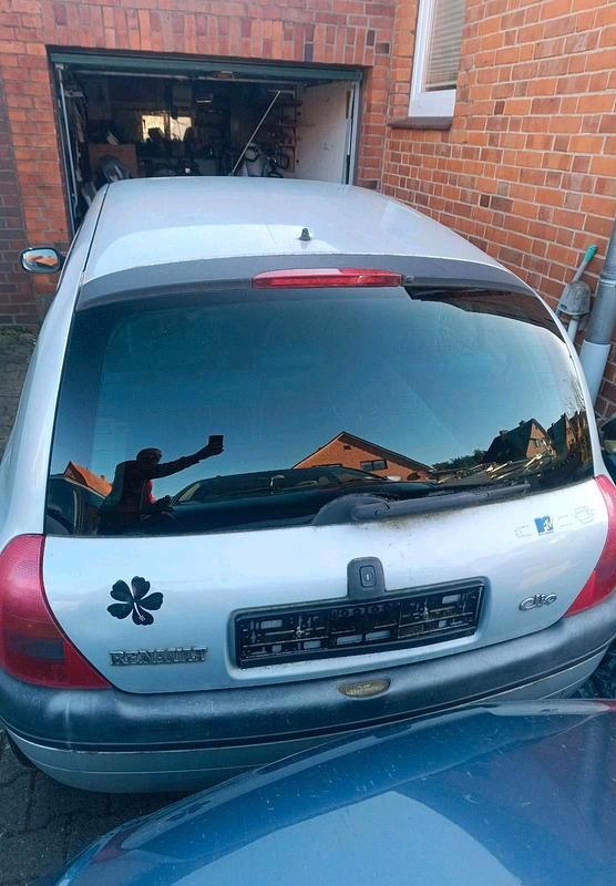 Second-hand Renault Clio II 2000 Gri Hatchback