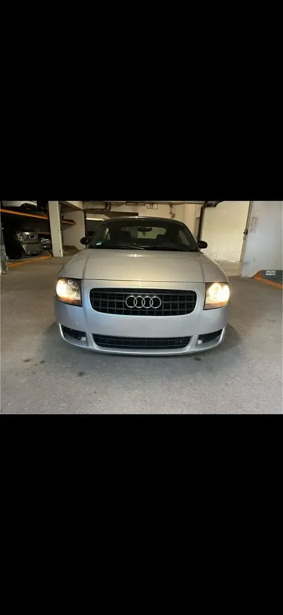 Occasion Audi TT Performance 225 ch (165 kW) 2000 Argent Coupé