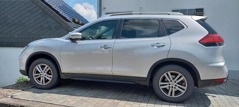 Silber Gebraucht 2019 Nissan X-Trail SUV | 20.990 € (Fairer Preis) - Bild 1/4