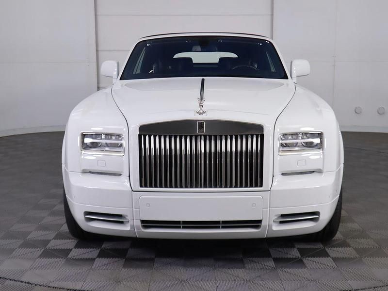 Weiß Gebraucht 2014 Rolls Royce Phantom Coupé | 315.000 € (Teuer) - Bild 1/4