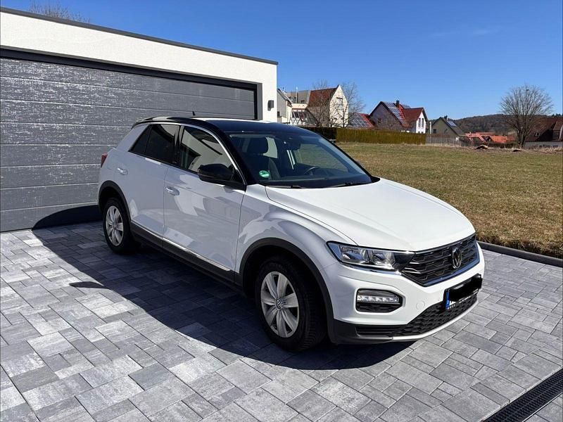 Gebraucht VW T-Roc Active 110 PS (80 kW) 2021 Weiß SUV