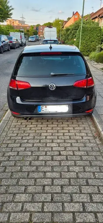 Second-hand VW Golf VII Cup 140 CP (102 kW) 2014 Negru Berlinǎ