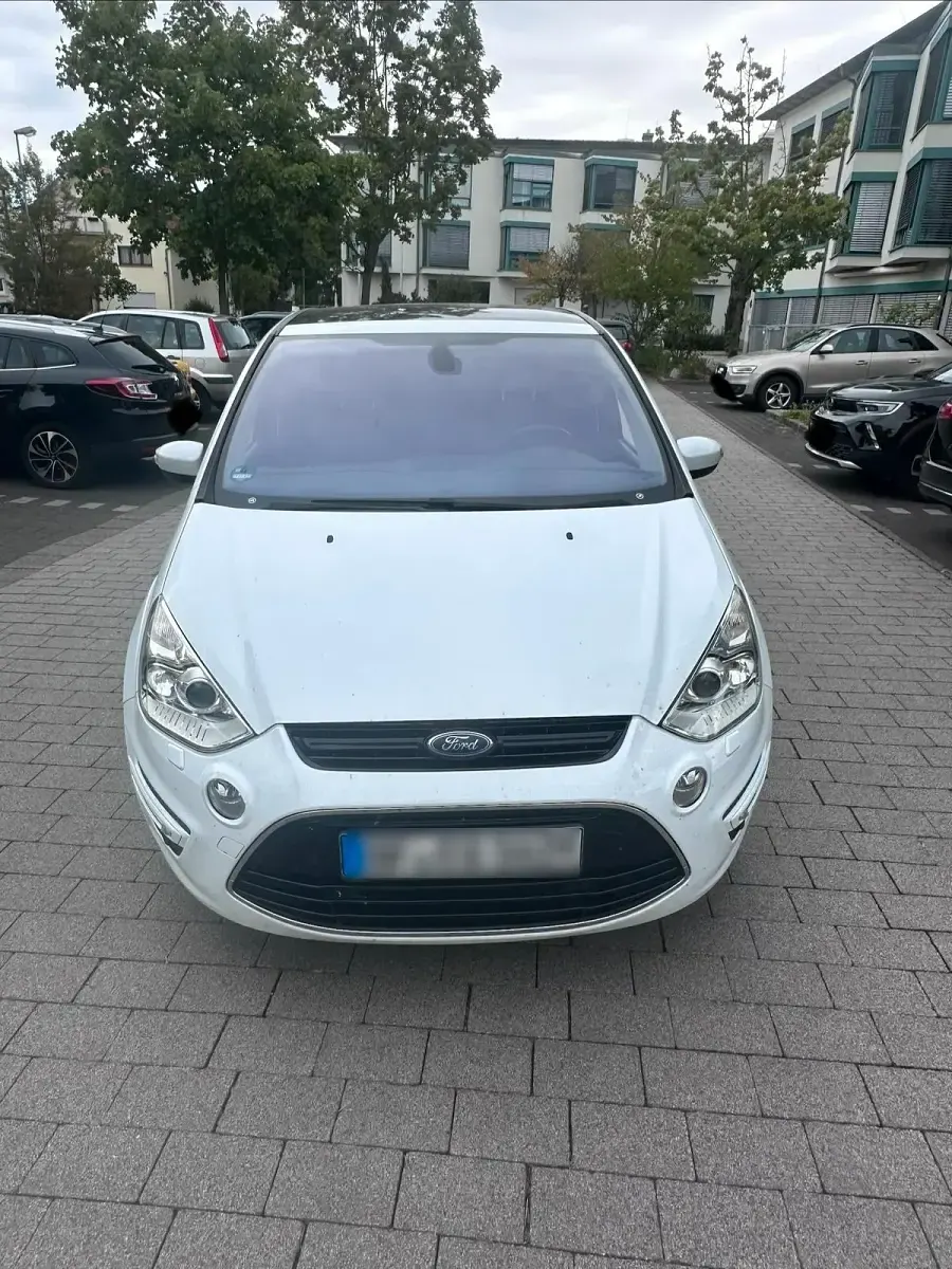 Gebraucht Ford S-MAX Business Edition 160 PS (117 kW) 2015 Weiß Van / Kleinbus