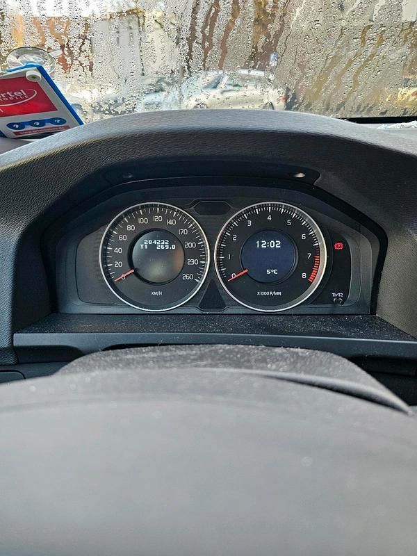 Gebraucht Volvo V60 150 PS (110 kW) 2012 Schwarz Kombi