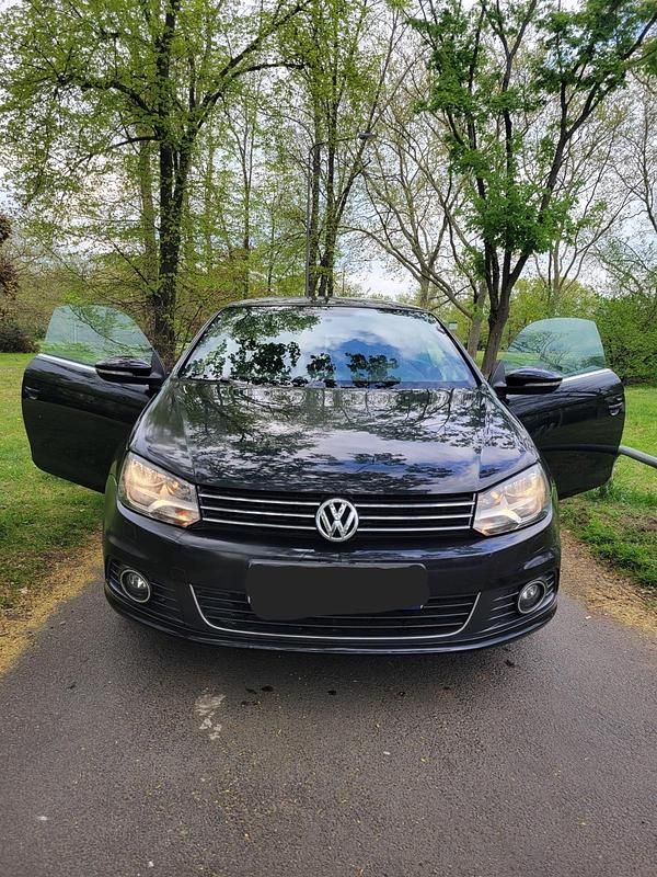 Usata VW Eos 122 CV (89 kW) 2013 Nero Cabrio