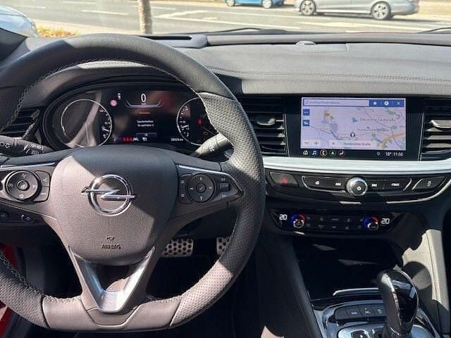 Gebraucht Opel Insignia Elegance 170 PS (125 kW) 2022 Rot Limousine