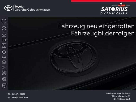 Urban khaki, dach schwarz Gebraucht 2024 Toyota Yaris Hybrid | 36.000 € - Bild 1/2