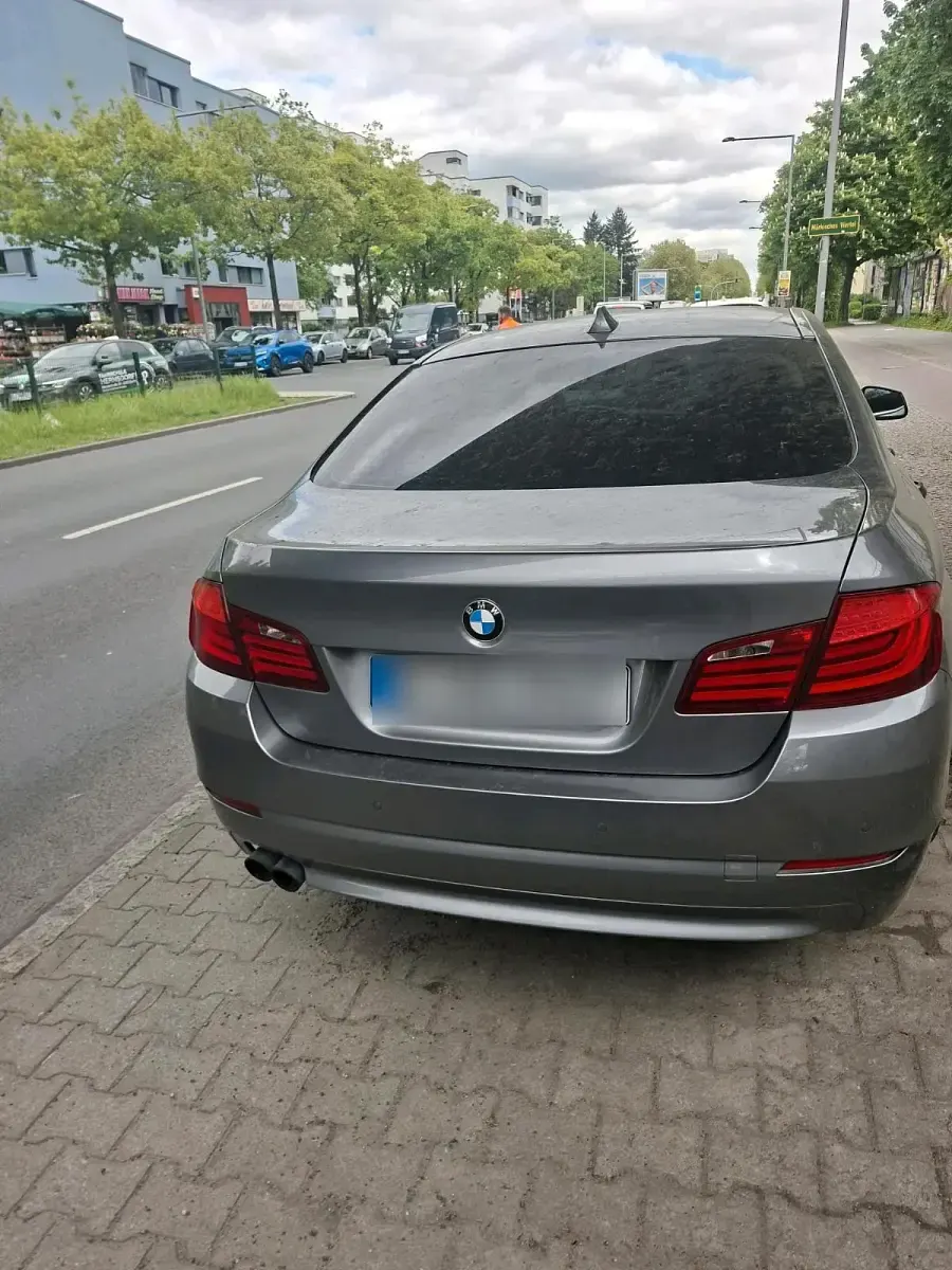 Gebraucht BMW 520 184 PS (135 kW) 2013 Limousine