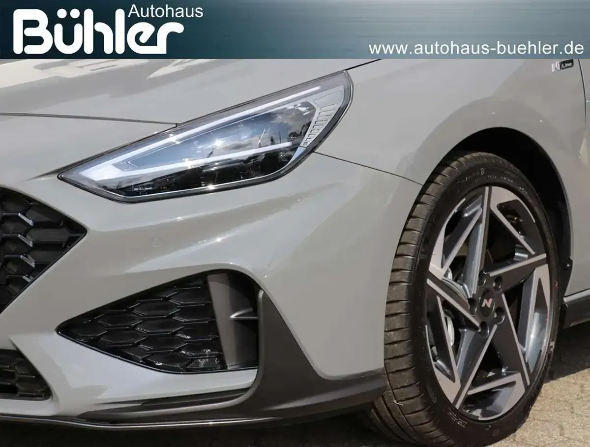 Neu Hyundai i30 Limited 150 PS (110 kW) 2026 Shadow grey uni Limousine