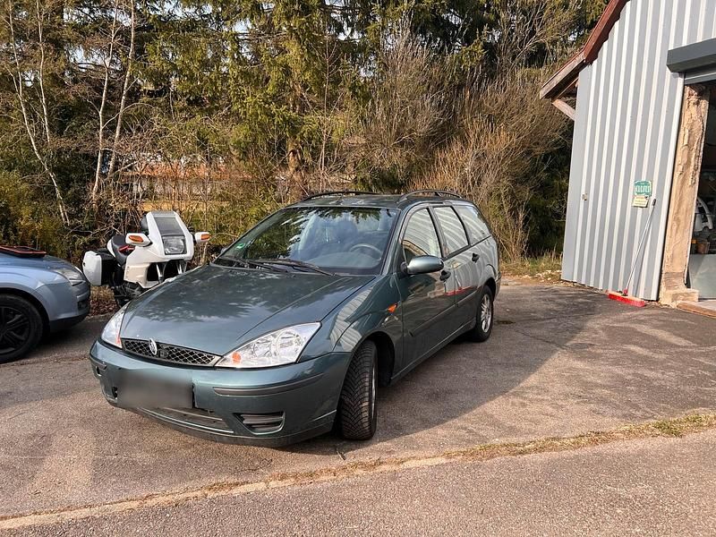 Gebraucht Ford Focus 100 PS (73 kW) 2002 Grün Kombi