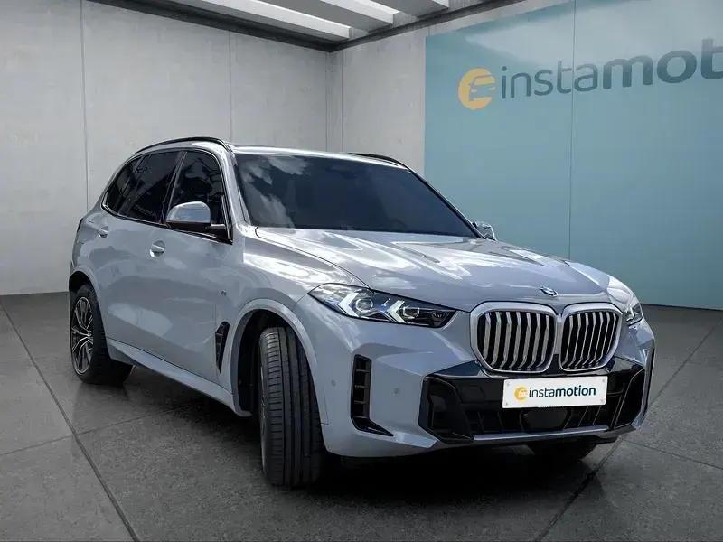 Gebraucht BMW X5 381 PS (280 kW) 2024 Grau SUV