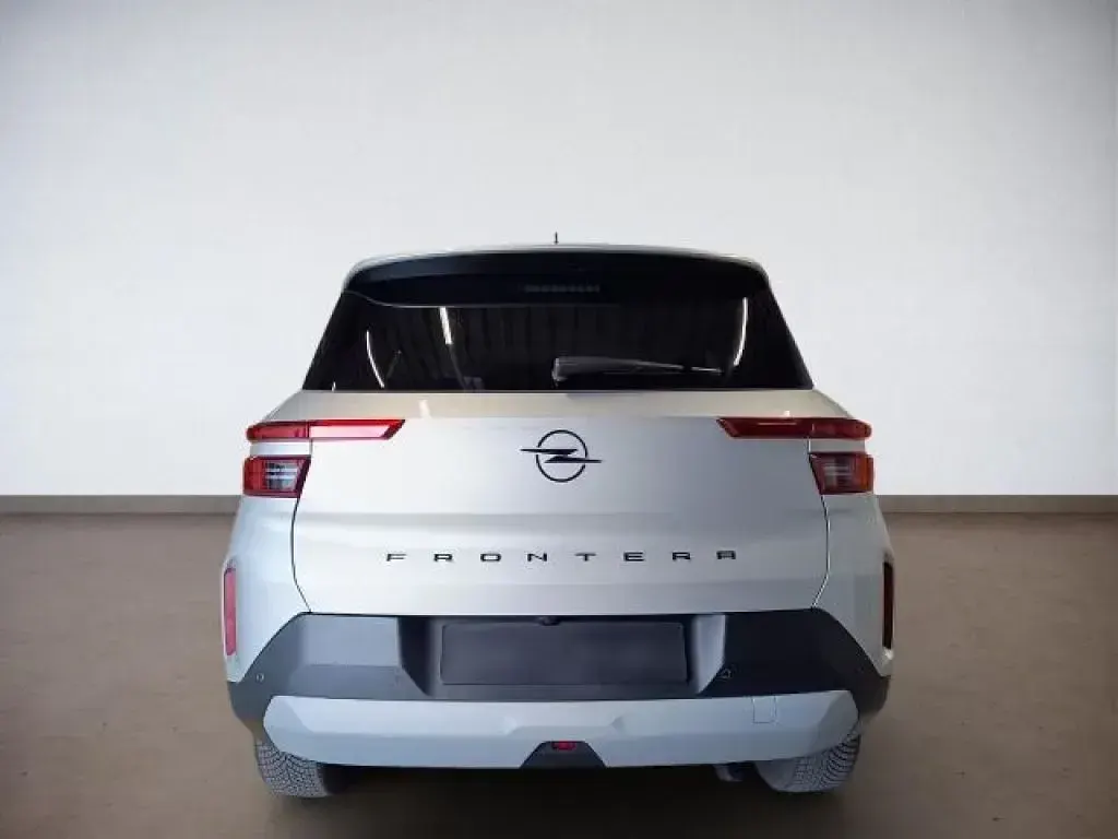 Gebraucht Opel Frontera 145 PS (106 kW) 2025 Kristallsilber (metallic) SUV