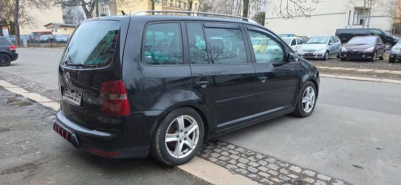 Gebraucht VW Touran Highline 150 PS (110 kW) 2004 Schwarz Van / Kleinbus