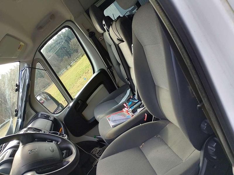 Gebraucht Peugeot Boxer 110 PS (80 kW) 2012 Weiß Van