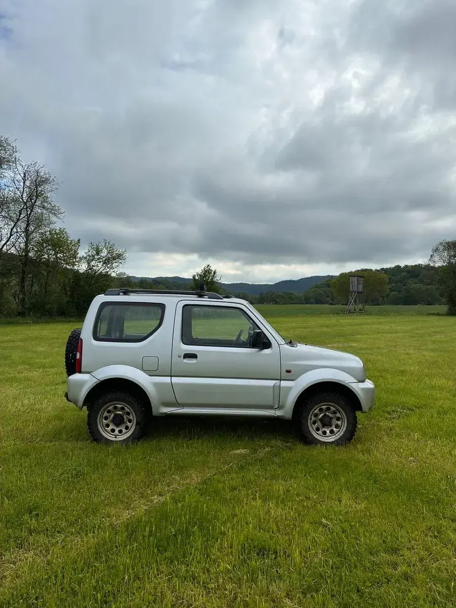 Occasion Suzuki Jimny 82 ch (60 kW) 2000 Argent SUV