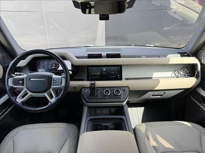 Braun Gebraucht 2020 Land Rover Defender SE SUV | 44.958 € (Superpreis) - Bild 1/4