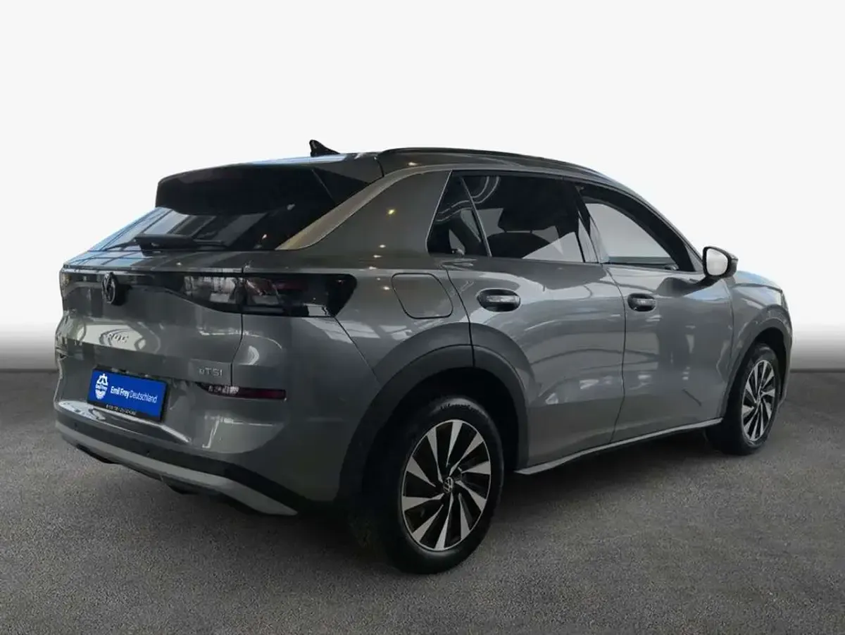 Neu VW T-Roc Life 116 PS (85 kW) 2026 Wolf grey metallic SUV
