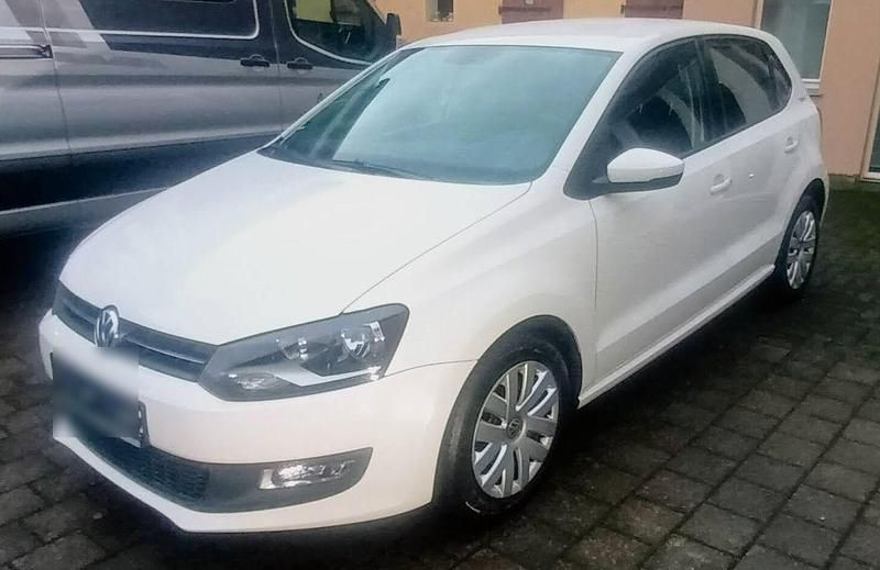 Gebraucht VW Polo Team 105 PS (77 kW) 2010 Weiß Kleinwagen