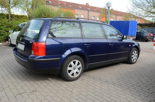 Gebraucht VW Passat 156 PS (114 kW) 2000 Blau metallic Kombi
