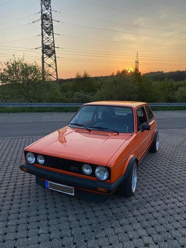 Gebraucht VW Golf I GTI 140 PS (102 kW) 1982 Orange Kleinwagen