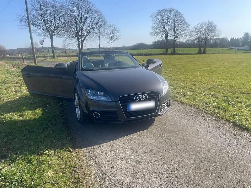 Gebraucht Audi TT Roadster 160 PS (117 kW) 2016 Grau Cabrio