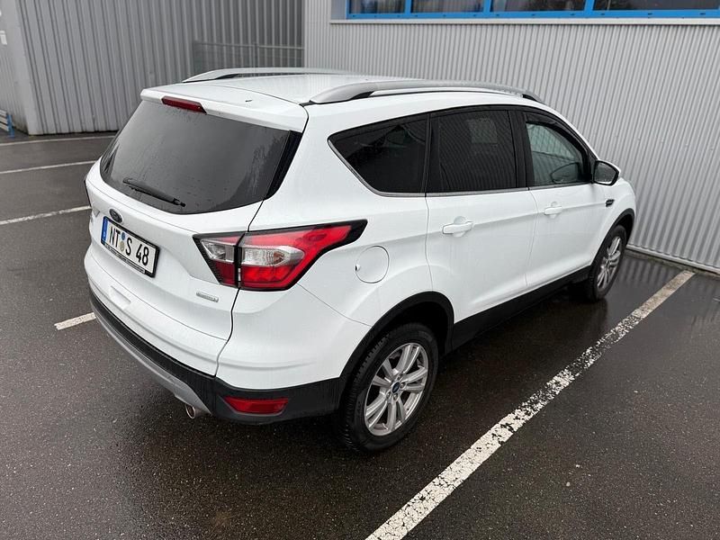 Gebraucht Ford Kuga Cool & Connect 120 PS (88 kW) 2019 Weiß SUV