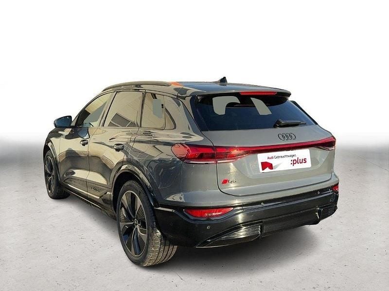 Gebraucht Audi Q6 e-tron S-Line 284 kW (387 PS) 2024 Grau SUV