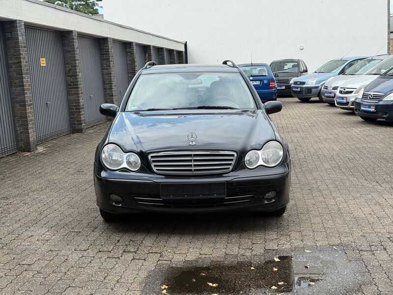 Gebraucht Mercedes C220 150 PS (110 kW) 2006 Schwarz Kombi