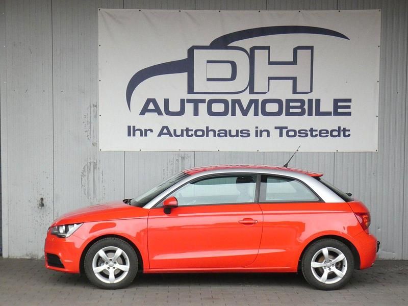 Gebraucht Audi A1 Attraction 86 PS (63 kW) 2011 Rot Kleinwagen