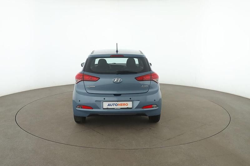 Gebraucht Hyundai i20 YES! 84 PS (61 kW) 2017 Blau Limousine