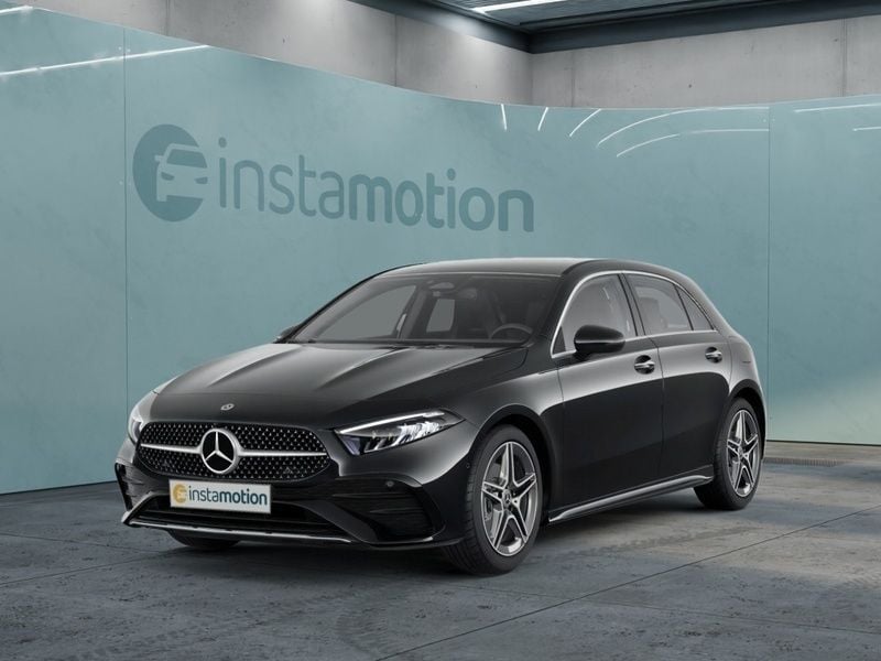Schwarz Gebraucht 2023 Mercedes A200 Premium Limousine | 33.934 € (Fairer Preis) - Bild 1/3