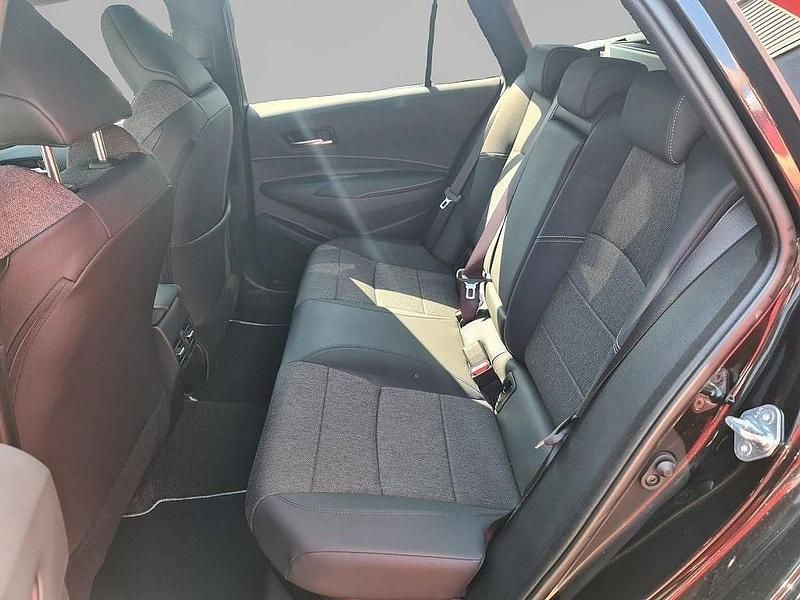 Gebraucht Toyota Corolla Team 196 PS (144 kW) 2024 Schwarz Kombi