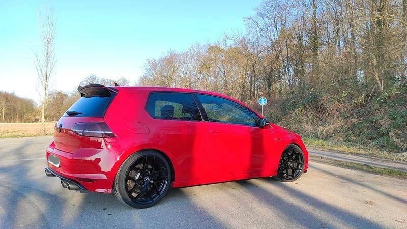 Occasion VW Golf VII R 300 ch (220 kW) 2016 Rouge Berline