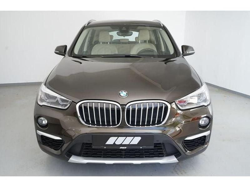 Używany BMW X1 190 KM (139 kW) 2017 Zielony SUV