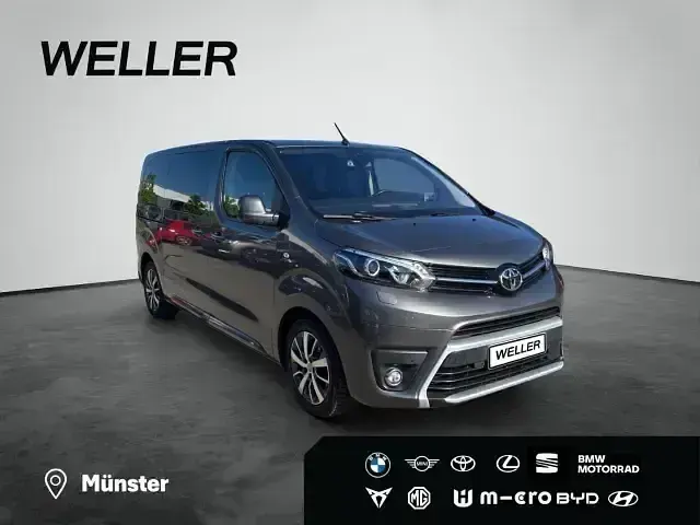 Usata Toyota Proace Verso Executive 177 CV (130 kW) 2020 Grigio Station wagon