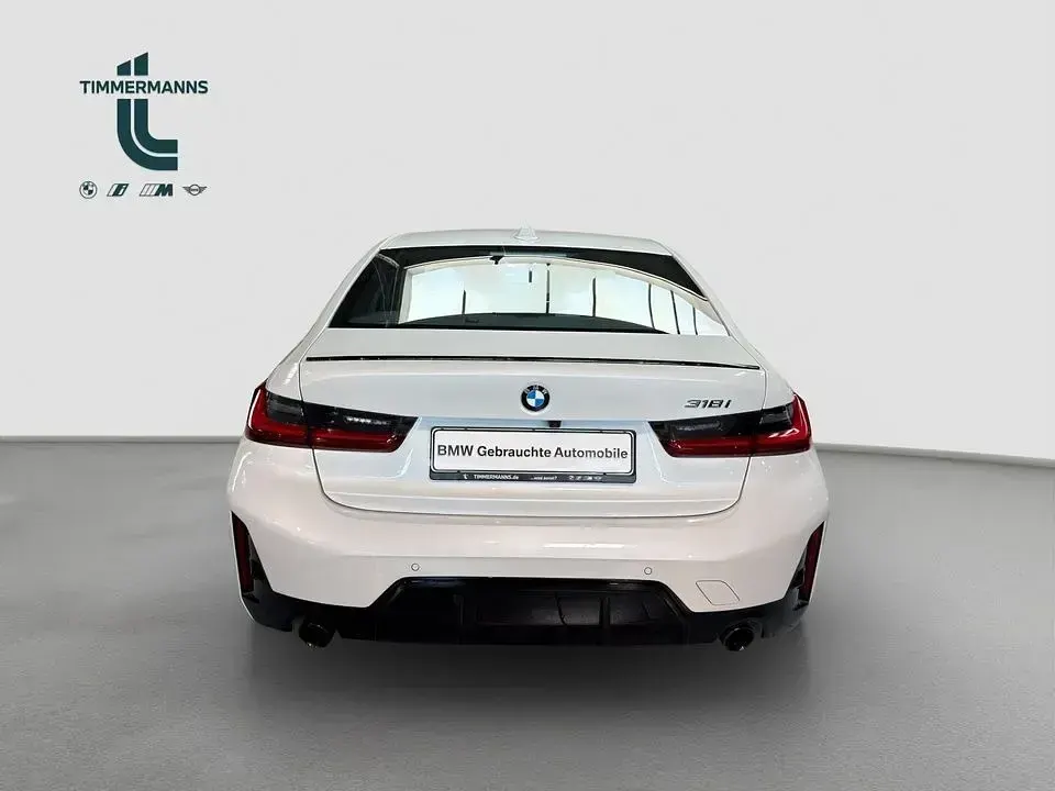 Gebraucht BMW 318 M Sport 156 PS (114 kW) 2025 Weiß Limousine