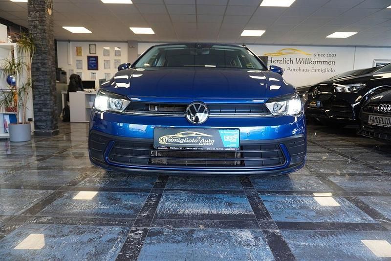 Gebraucht VW Polo Life 95 PS (69 kW) 2022 Blau Kleinwagen