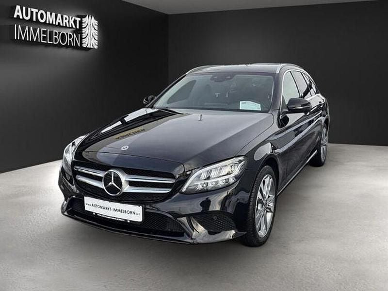 Gebraucht Mercedes C300e 320 PS (235 kW) 2021 Schwarz Kombi